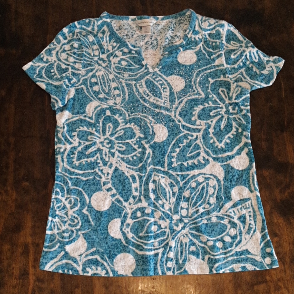 Christopher and Banks short sleeve floral top